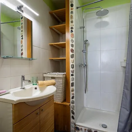 아파트 Vue Rossetti Ap4465 By Riviera Homes 니스